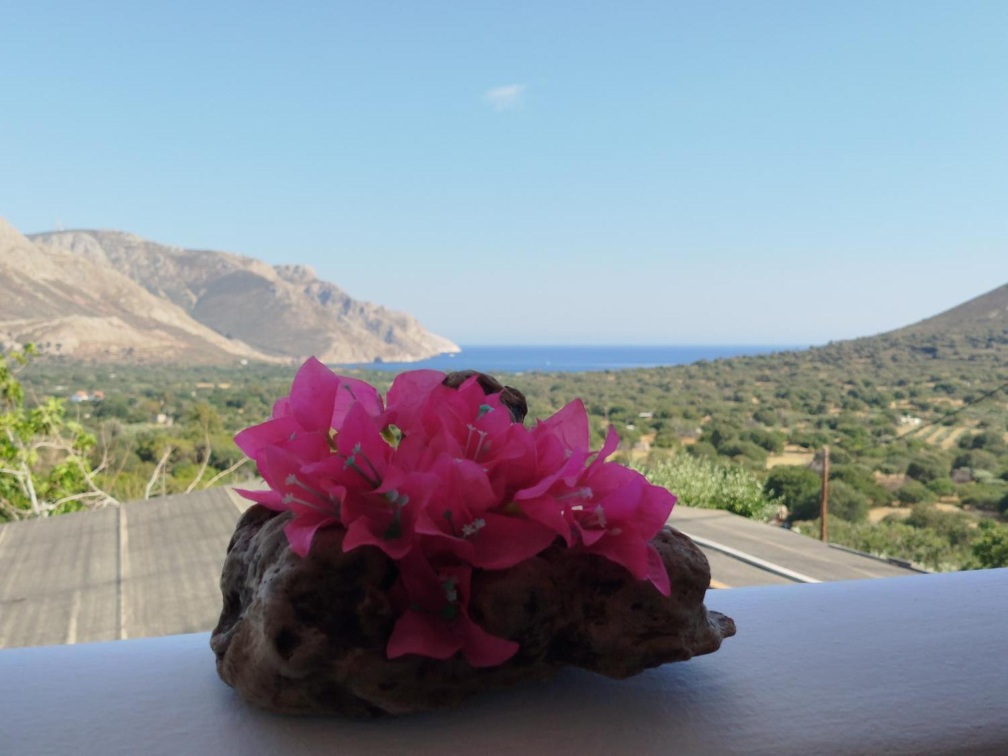 Tilos Island House Megálon Choríon Esterno foto